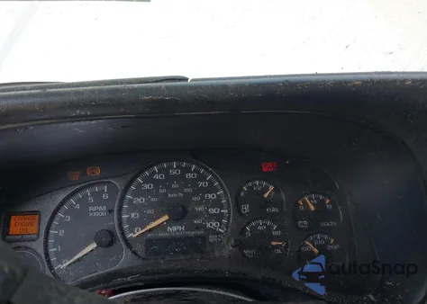 2002 Chevrolet Silverado 1500 Ls из США, поврежденный, VIN 2GCEC19T121353726